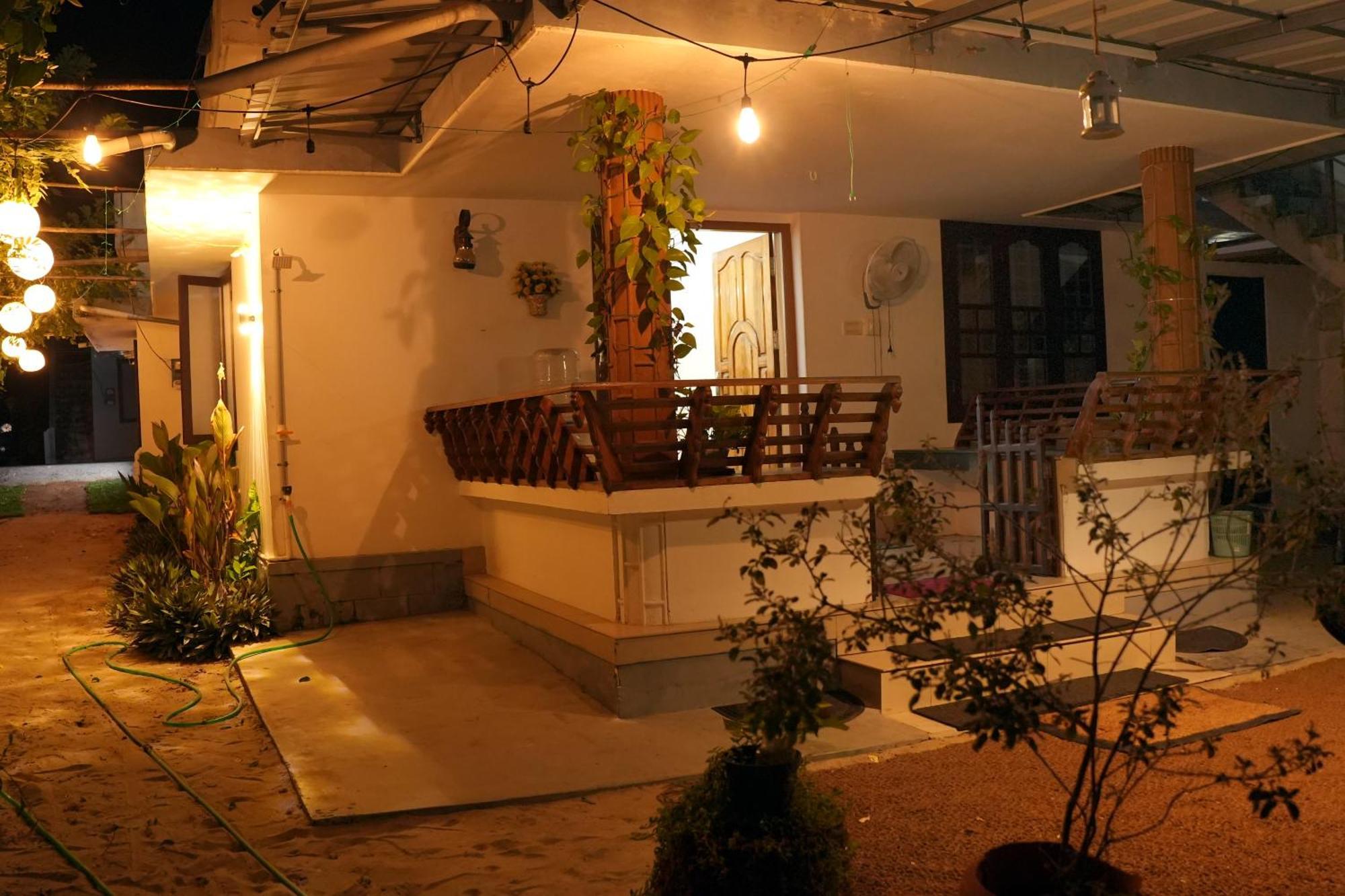 Jeehaa Homestay Alappuzha Esterno foto