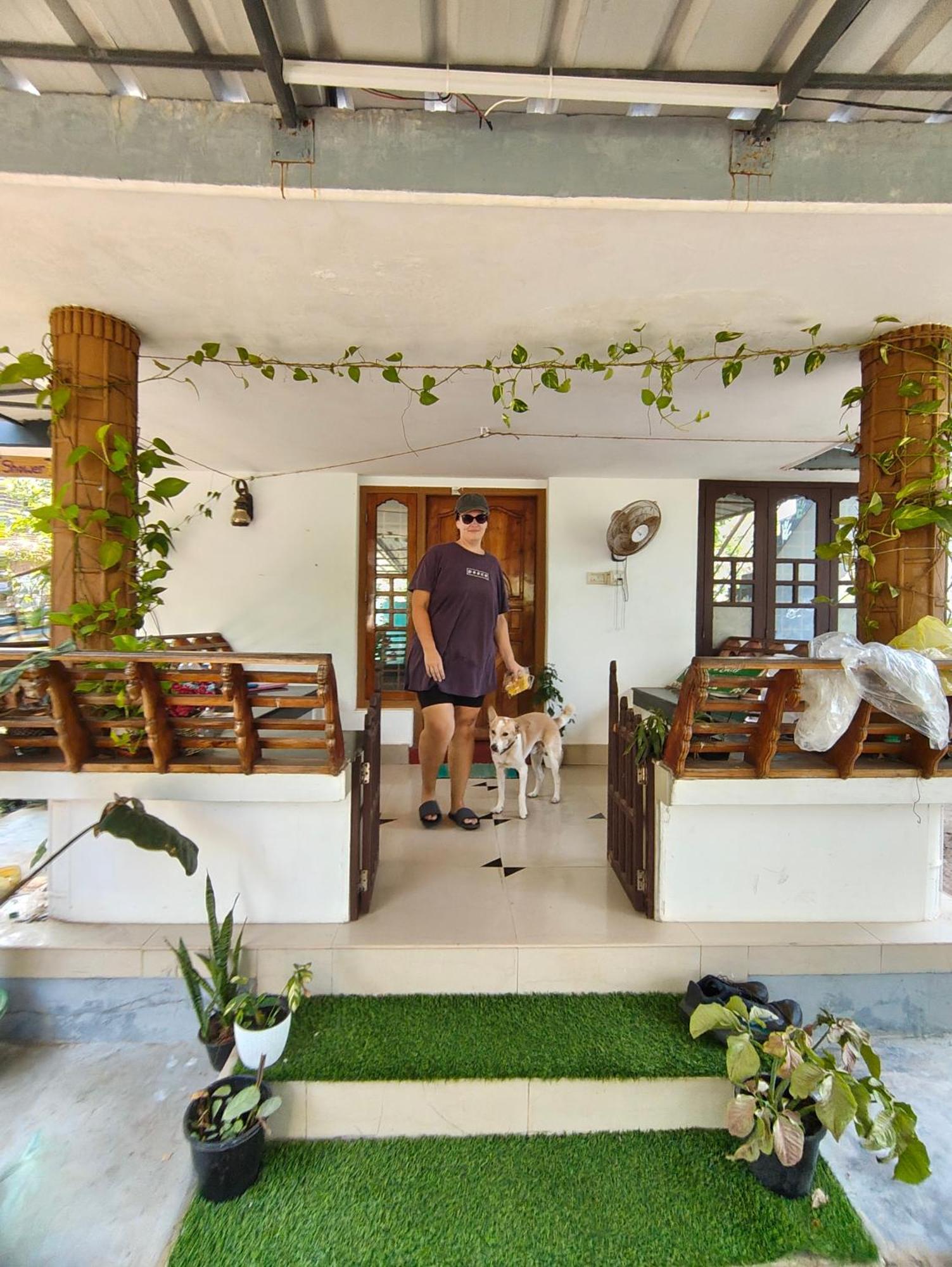 Jeehaa Homestay Alappuzha Esterno foto