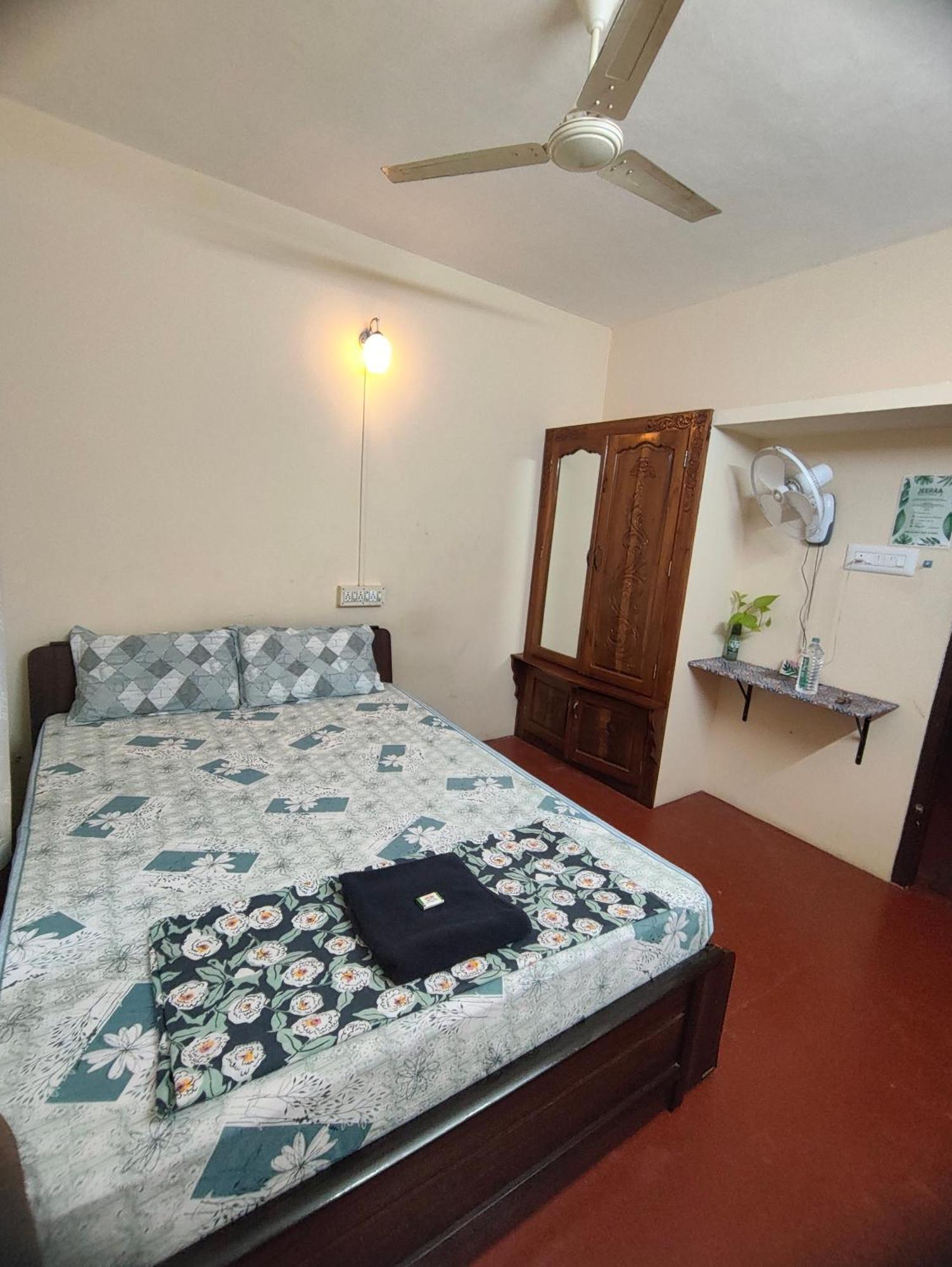 Jeehaa Homestay Alappuzha Esterno foto