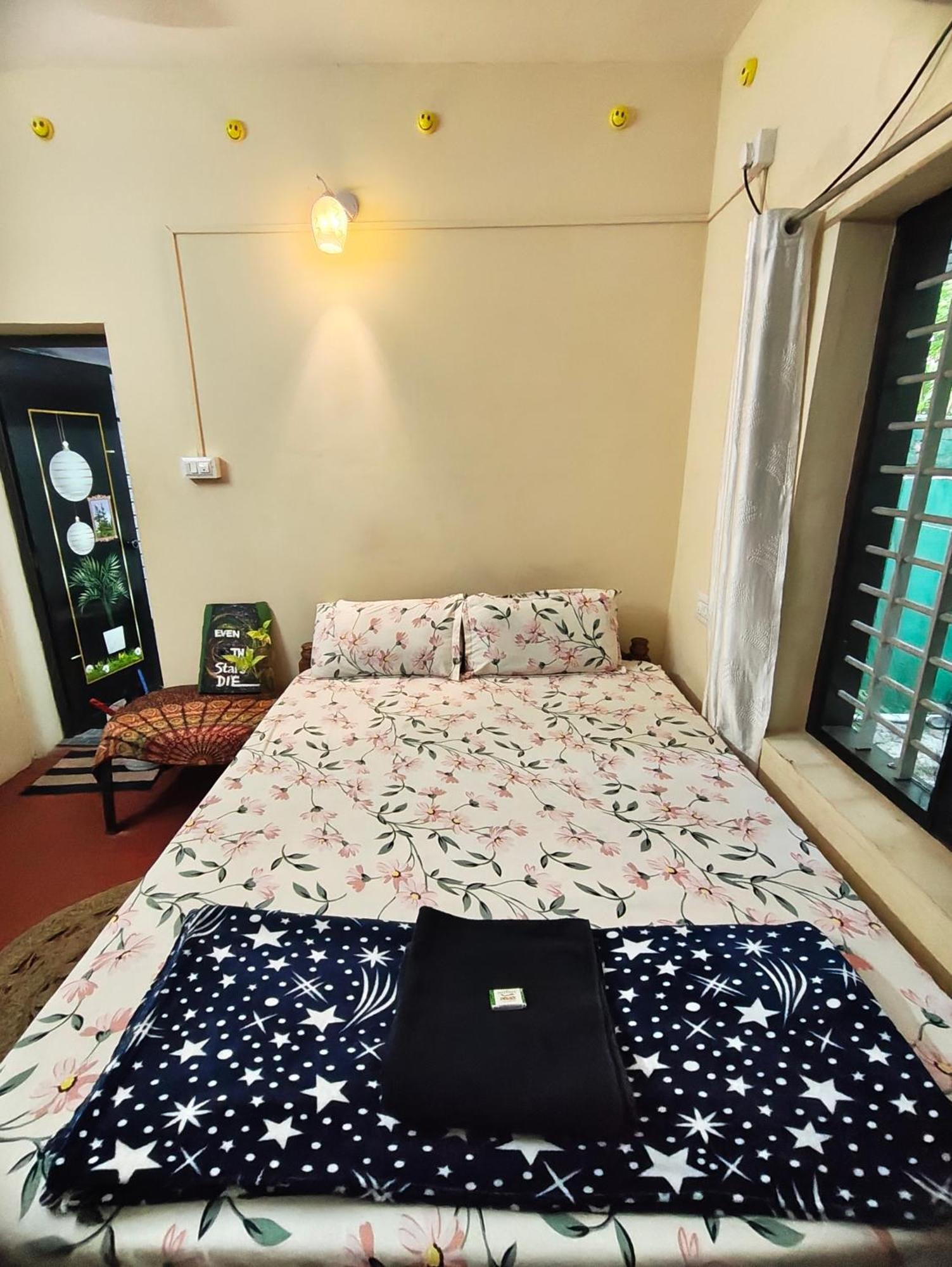 Jeehaa Homestay Alappuzha Esterno foto